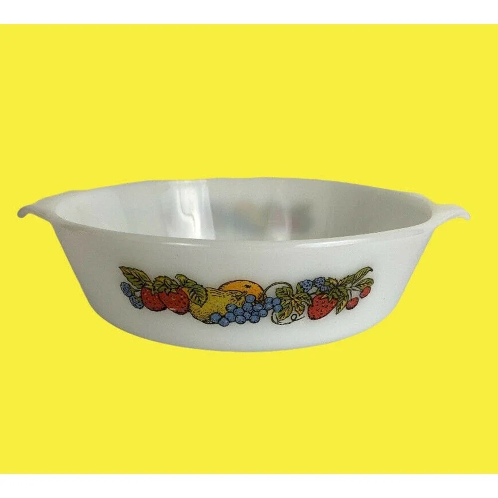 Vintage Anchor Hocking Fire King Fruit Harvest 2 qt. Casserole Dish Made in USA
